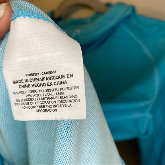 NIKE Women’s Dri-Fit Wool StayWarm Training Hoodie - Picture 5 of 5